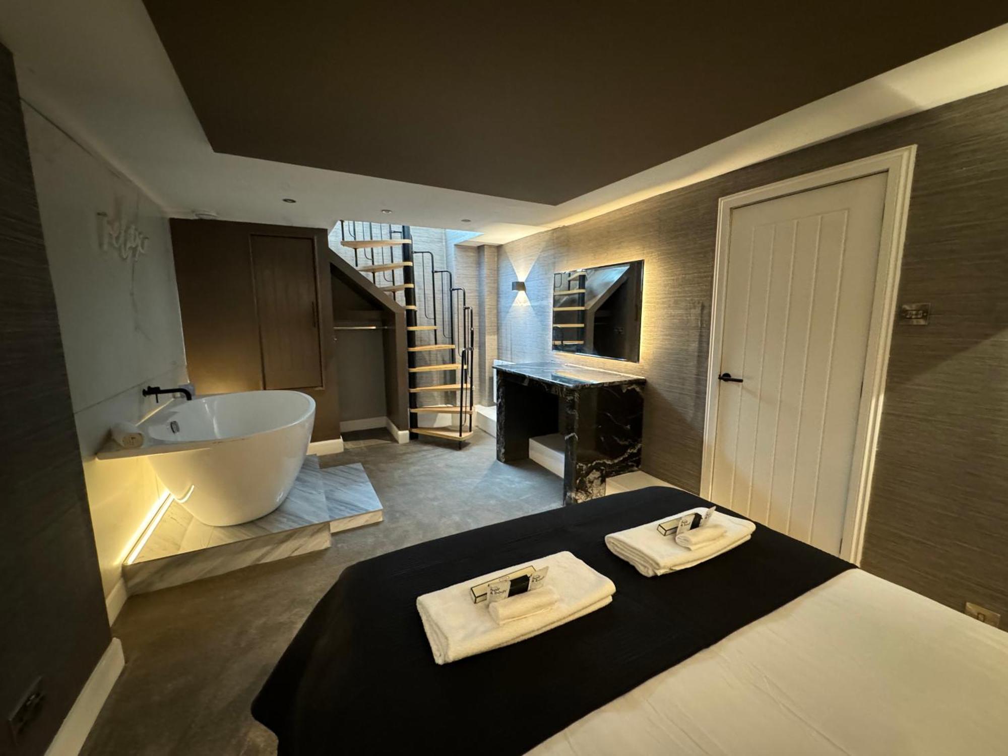 Luxury 1Bed Retreat Edinburghアパートメント エクステリア 写真
