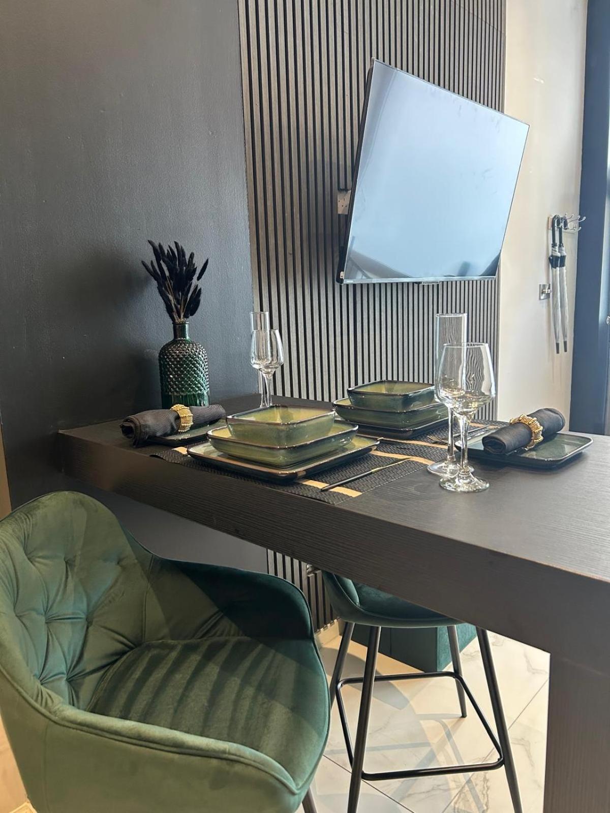 Luxury 1Bed Retreat Edinburghアパートメント エクステリア 写真